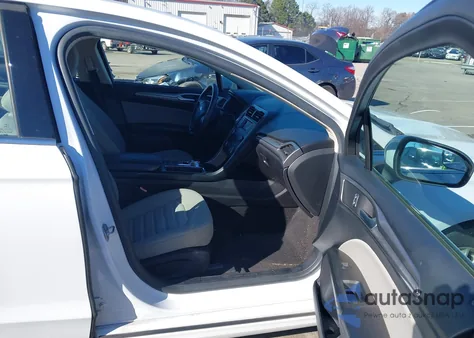 2018 Ford Fusion S from USA, damaged, VIN 3FA6P0G76JR270205